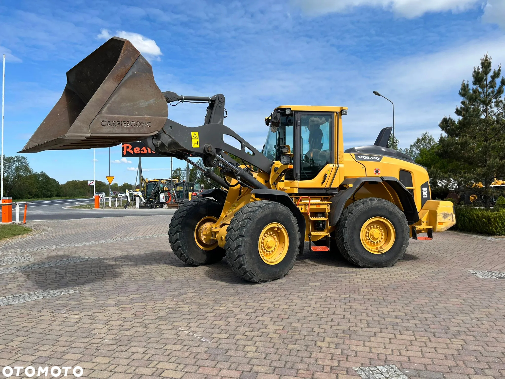 Volvo L90H - 13