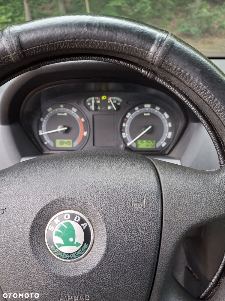 Skoda Fabia - 2