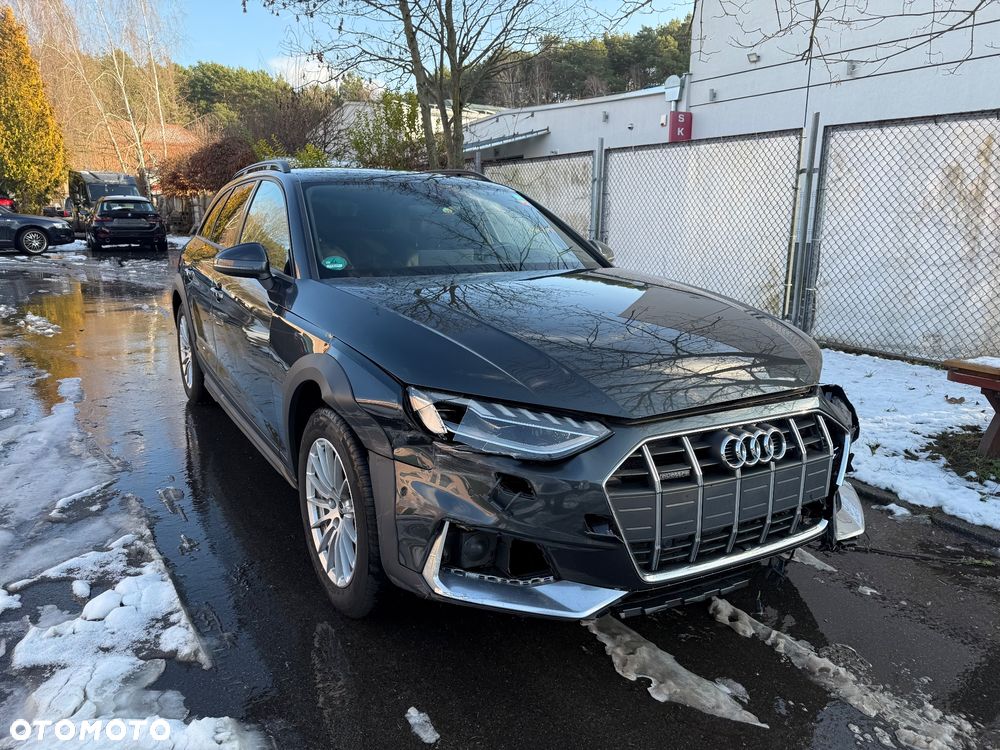 Audi A4 Allroad - 1
