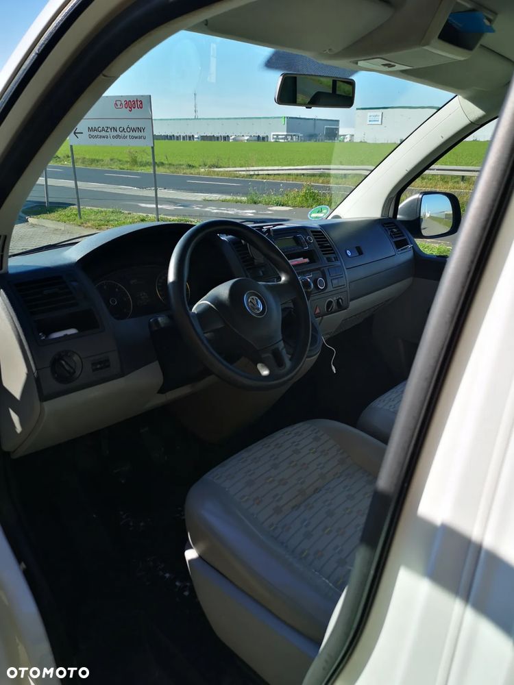Volkswagen Transporter T5 TDI L2H1 - 3