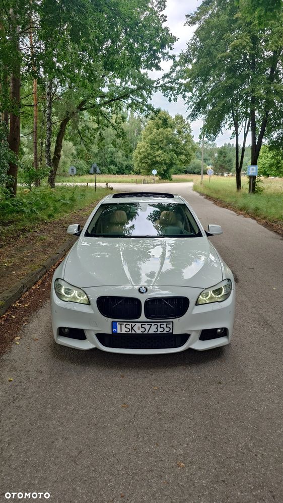 BMW Seria 5 535i Sport-Aut - 2