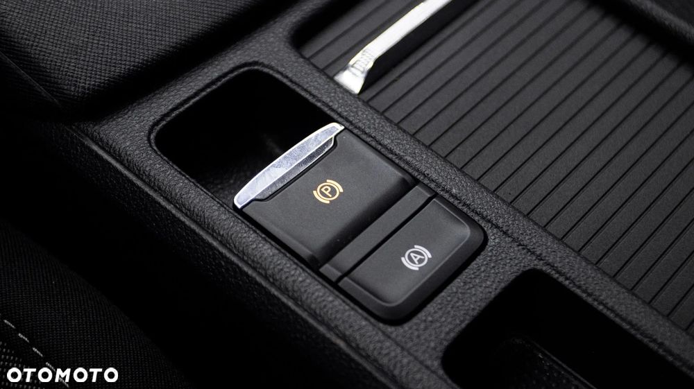 Skoda Octavia 2.0 TDI 4x4 Ambition DSG - 24