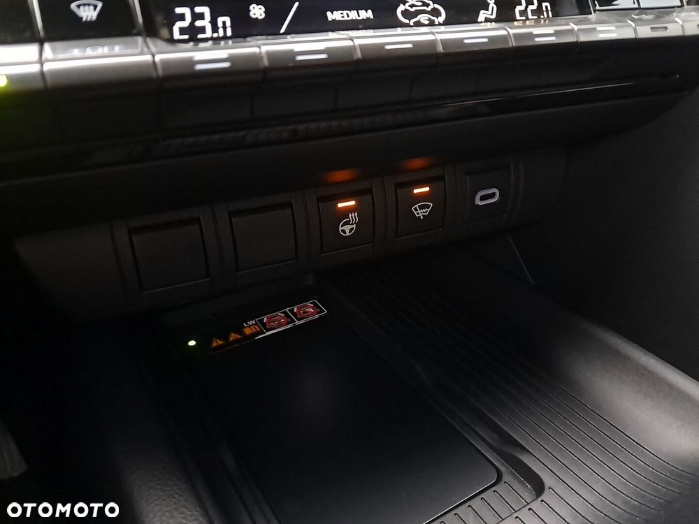 Toyota C-HR - 23