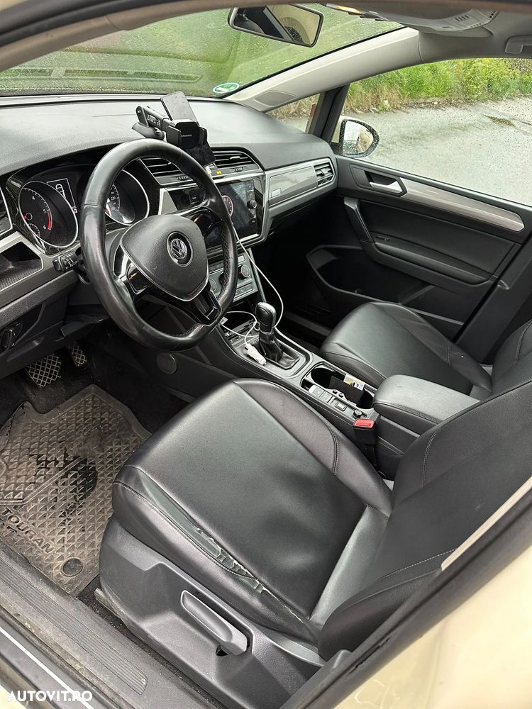 Dezmembrez Touran , an 2018 , 2,0D , CUTIE AUTOMATA , tip motor DFGC - 6