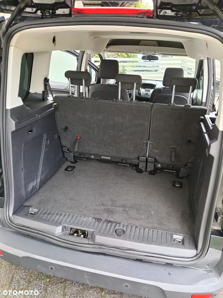 Ford Tourneo Connect 1.6 TDCi Titanium - 11