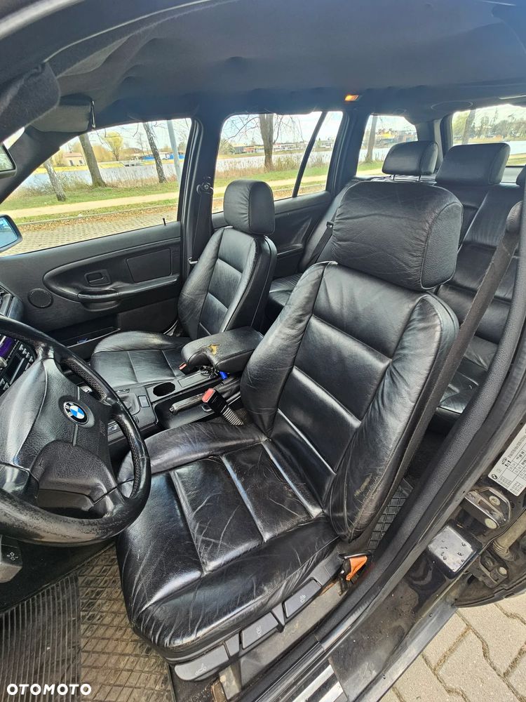 BMW Seria 3 - 8