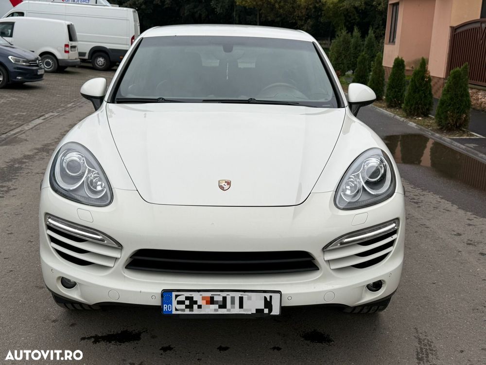 Porsche Cayenne 3.0 L V6 - 7