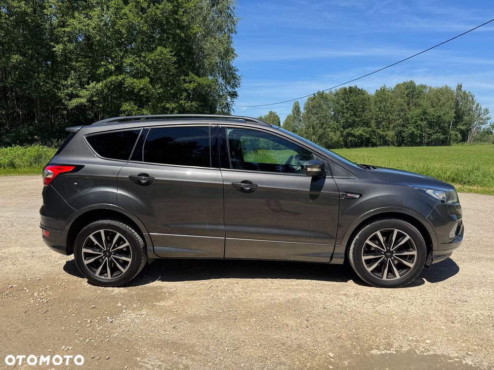 Ford Kuga 1.5 EcoBoost 2x4 ST-Line - 5
