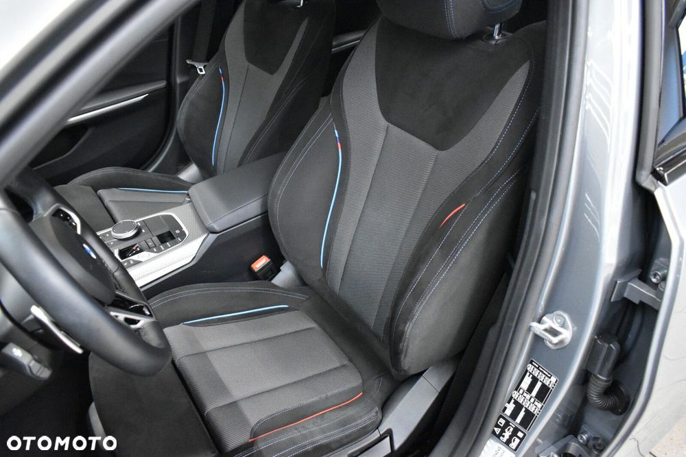 BMW Seria 3 330i xDrive M Sport sport - 10