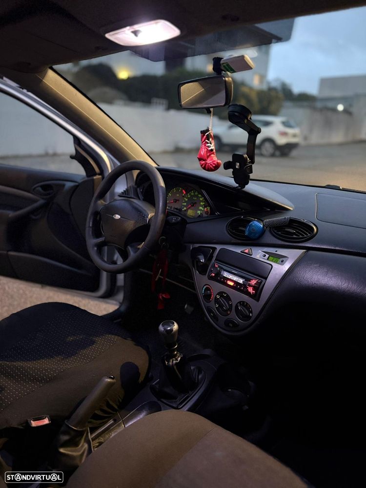 Ford Focus 1.8 TDdi Trend - 5