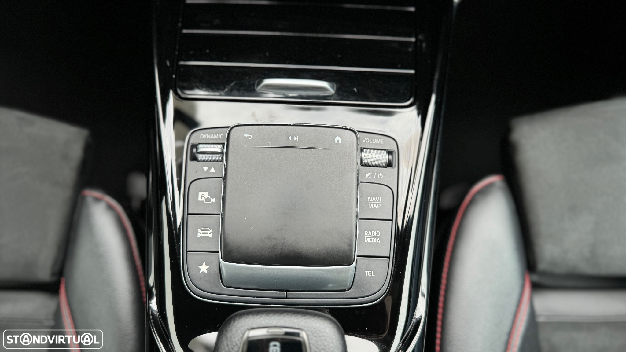Mercedes-Benz A 35 AMG 4Matic - 14