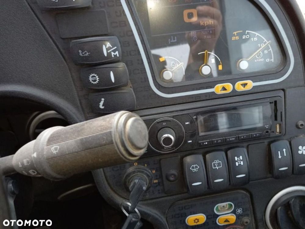 JCB 531-70 Agri Plus - 14