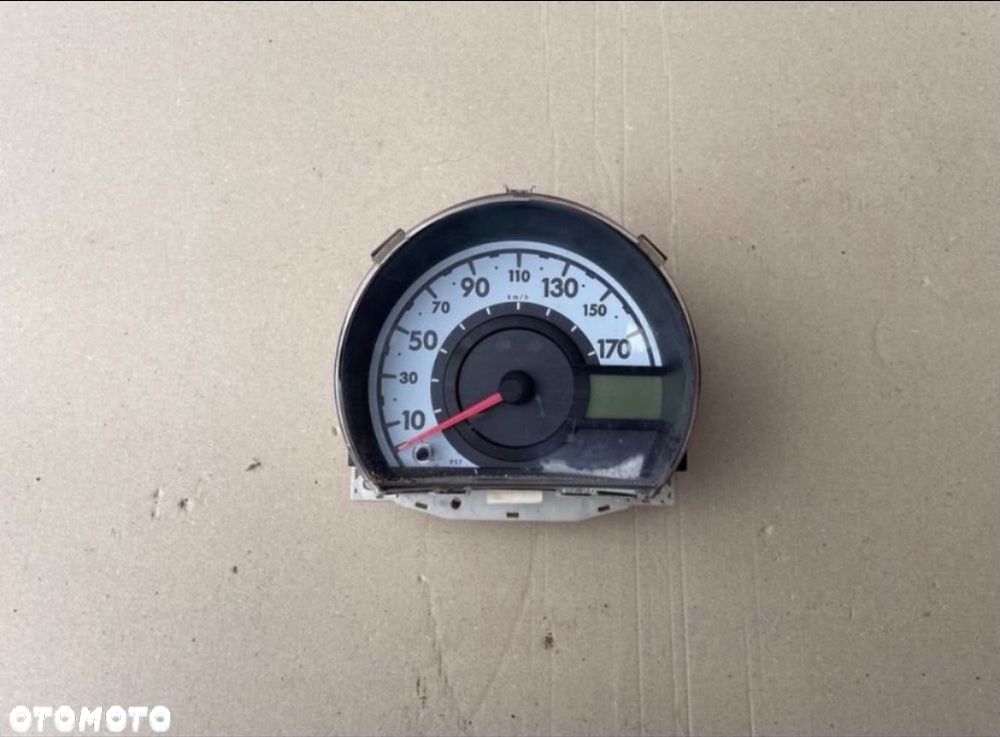 83800-0H033 licznik zegary citroen c1 peugeot 107 Toyota aygo