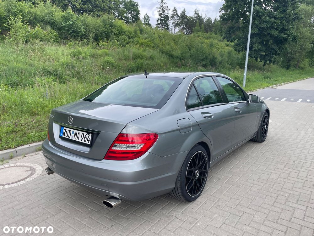 Mercedes-Benz Klasa C - 16
