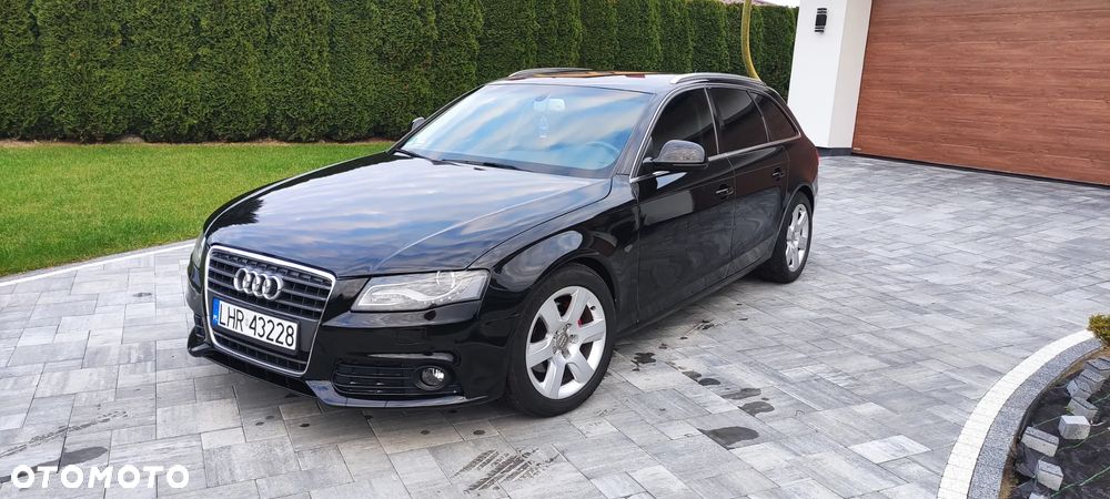 Audi A4 - 1