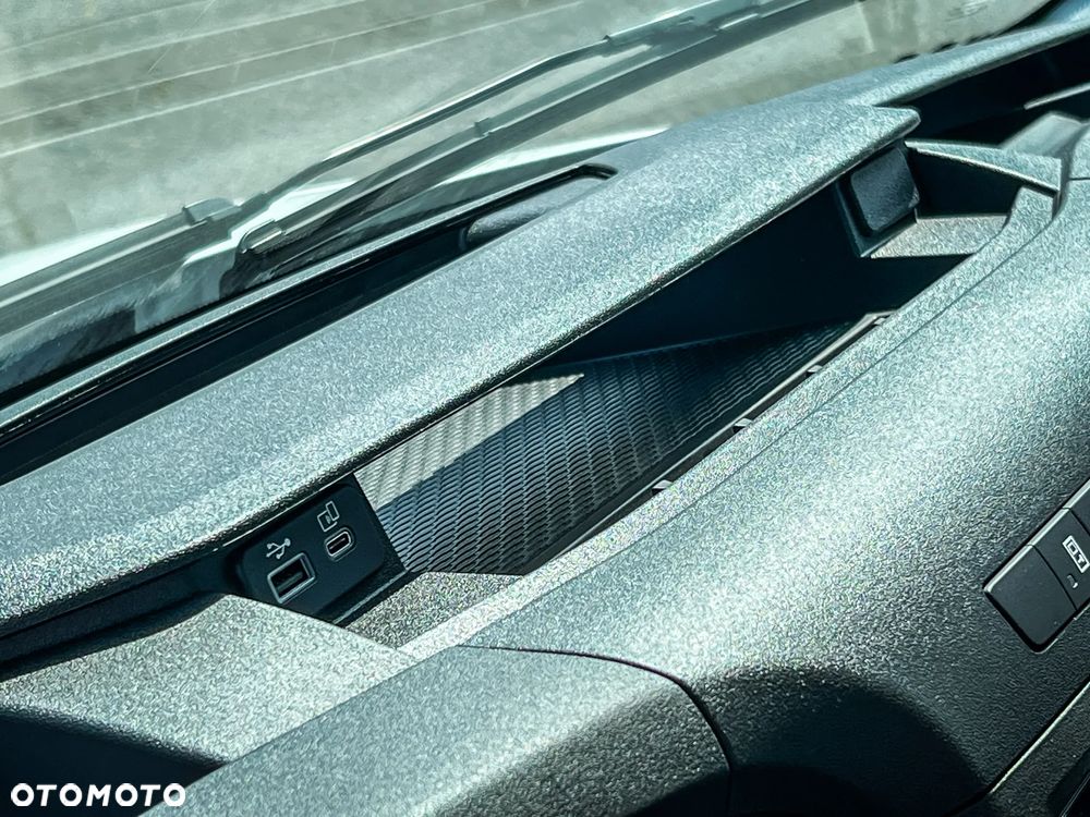 Iveco Daily 50C18HA8Z DMC 3.5T skrzynia otwarta 6m od ręki! - 23