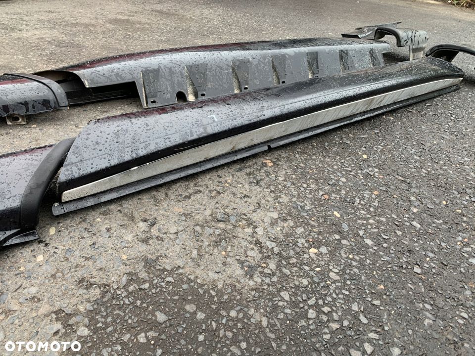 PROGI KOMPLET NAKŁADKI AREO BLACK 475 BMW E83 X3 - 6