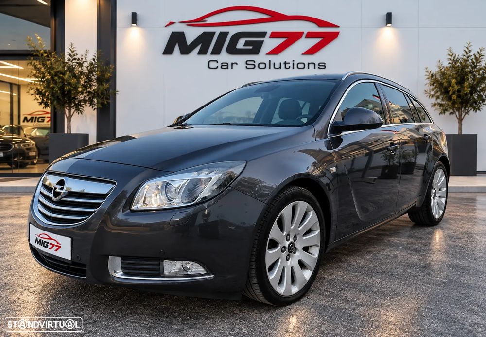 Opel Insignia Sports Tourer 2.0 CDTi Cosmo - 2