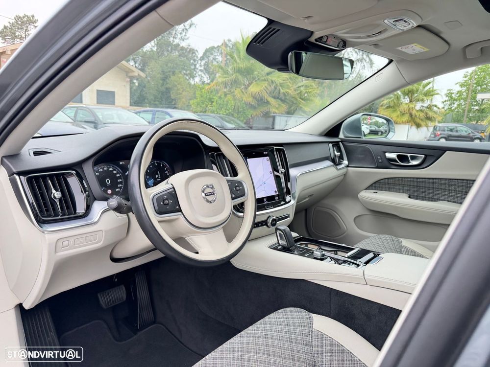 Volvo V60 2.0 T6 AWD TE Inscription Expression - 35