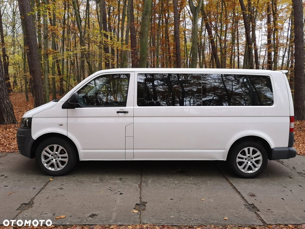 Volkswagen Transporter T5 TDI L2H1 - 2