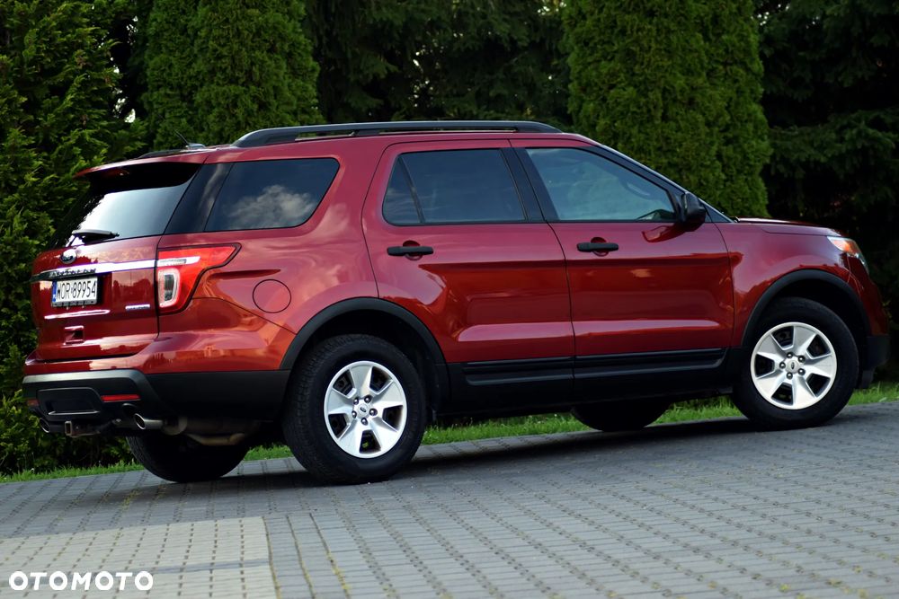 Ford Explorer - 25