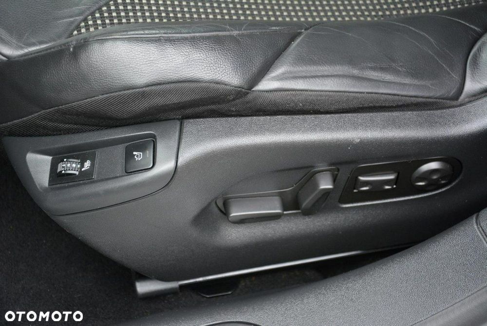 Citroën C5 HDi 165 FAP Exclusive - 23