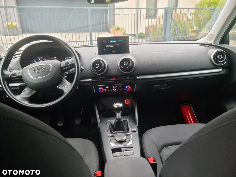 Audi A3 Sportback 1.6 TDI - 29