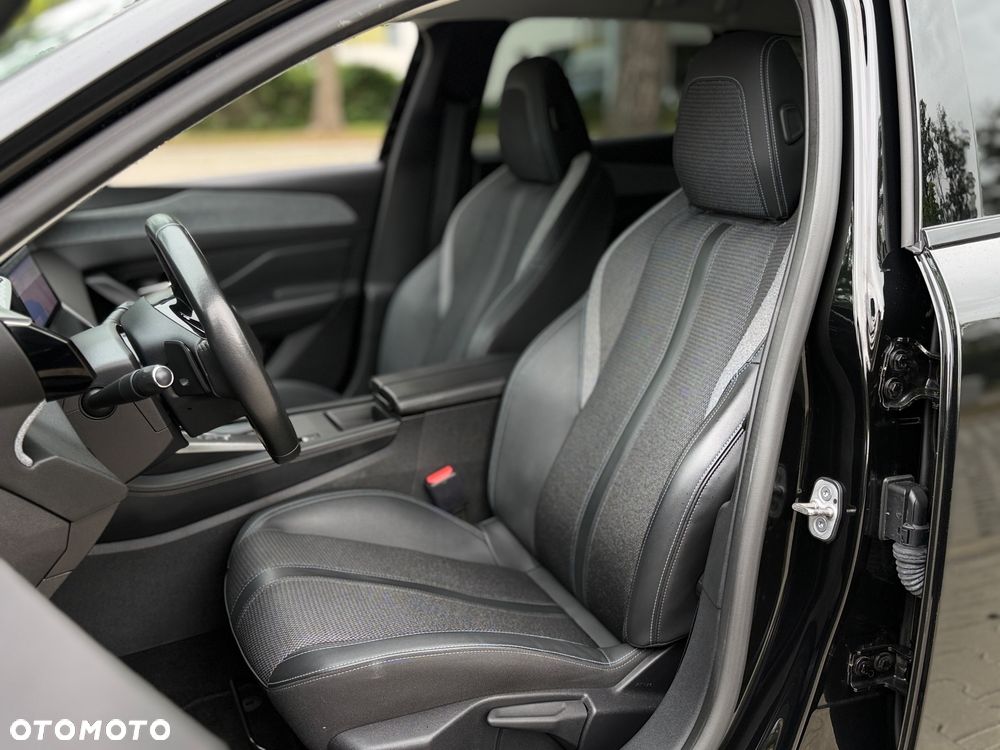Peugeot 308 BlueHDi 130 EAT8 Allure - 8