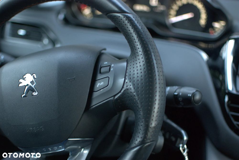 Peugeot 208 PureTech 68 Access - 10