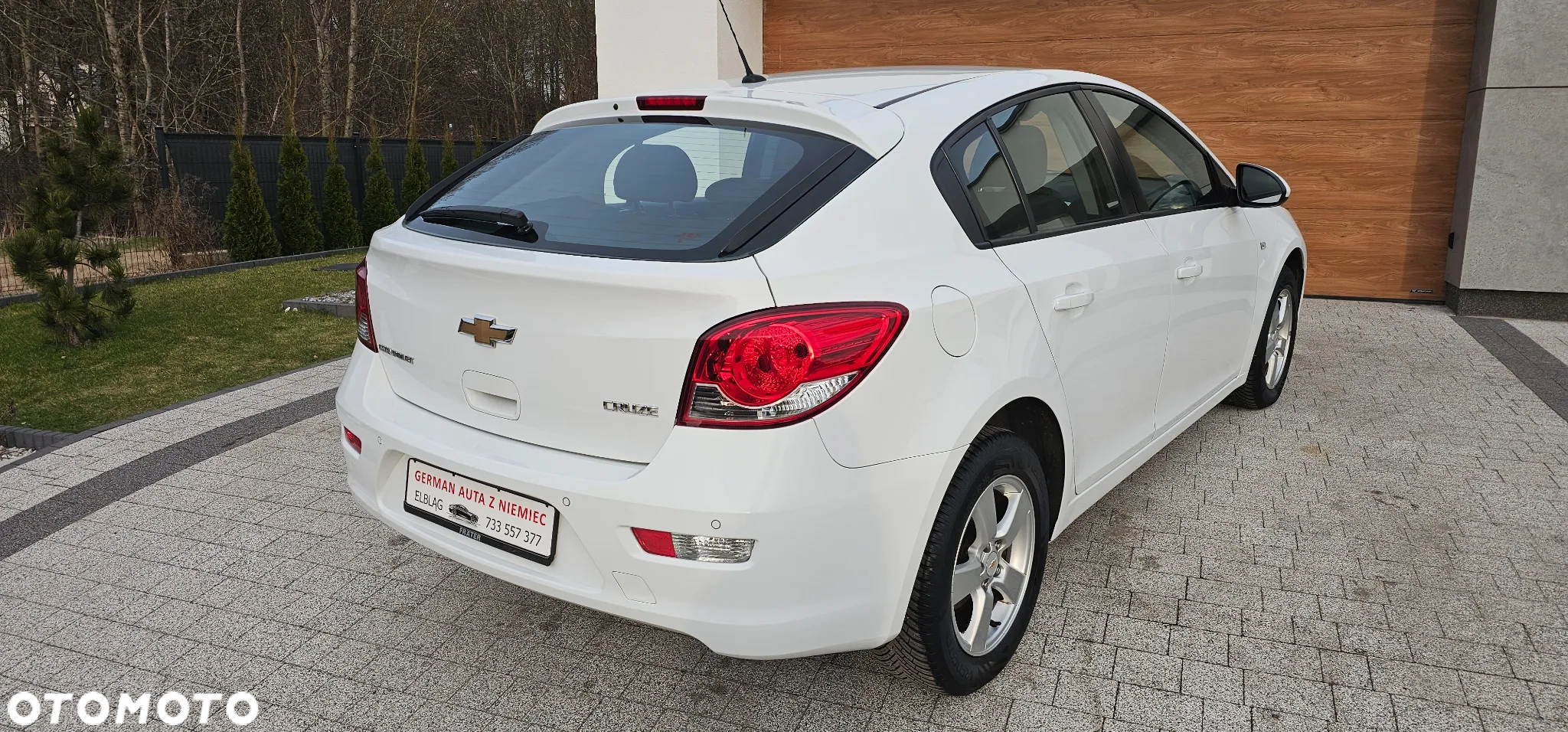 Chevrolet Cruze 1.6 LS+ - 3