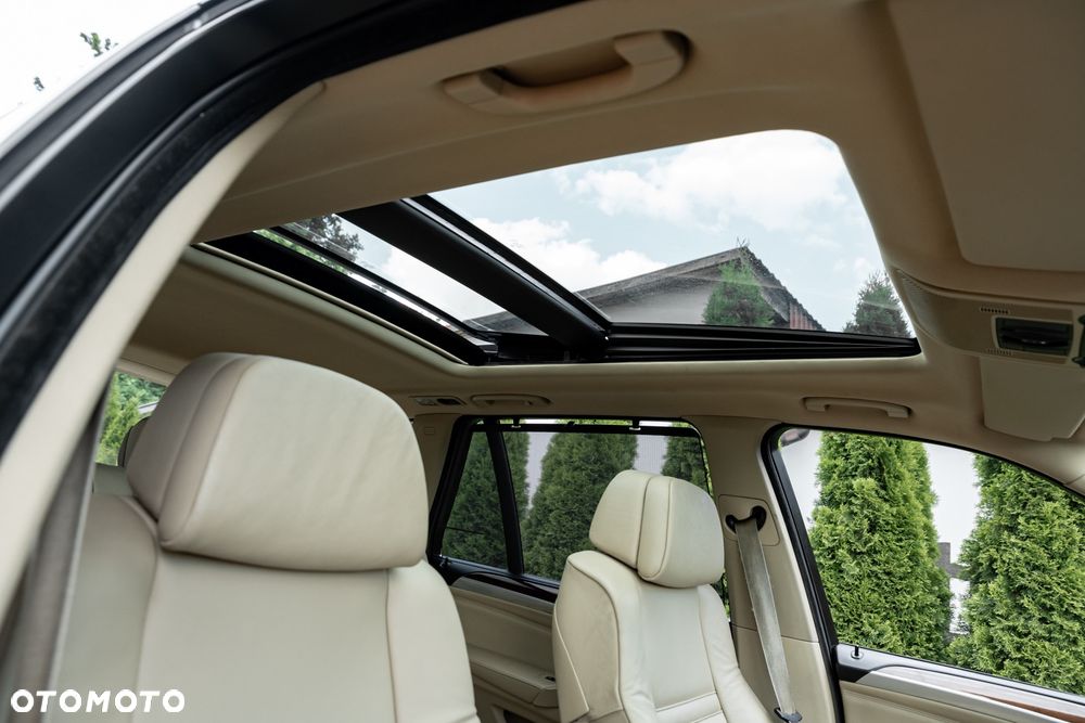 BMW X5 xDrive30d - 29