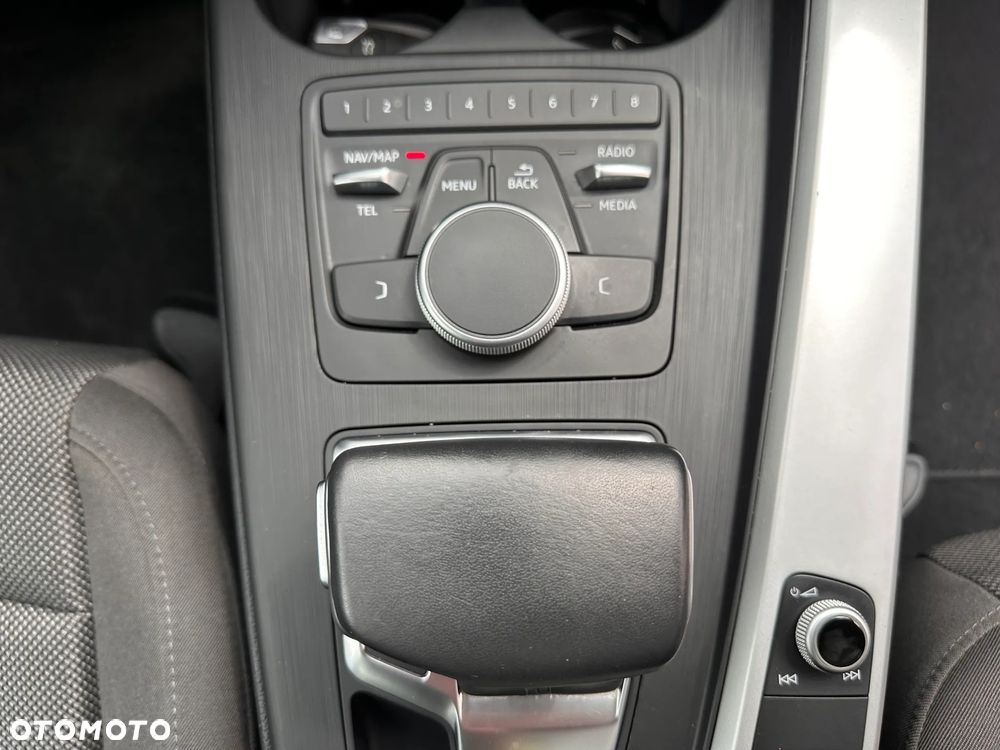 Audi A4 Avant 1.4 TFSI S tronic sport - 26