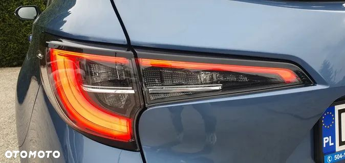 Toyota Corolla 1.8 Hybrid Executive - 10