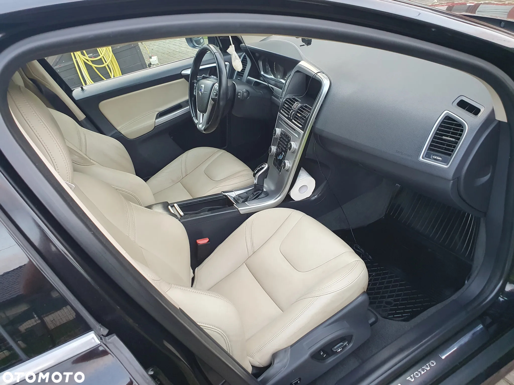 Volvo XC 60 D3 Drive-E Summum - 10