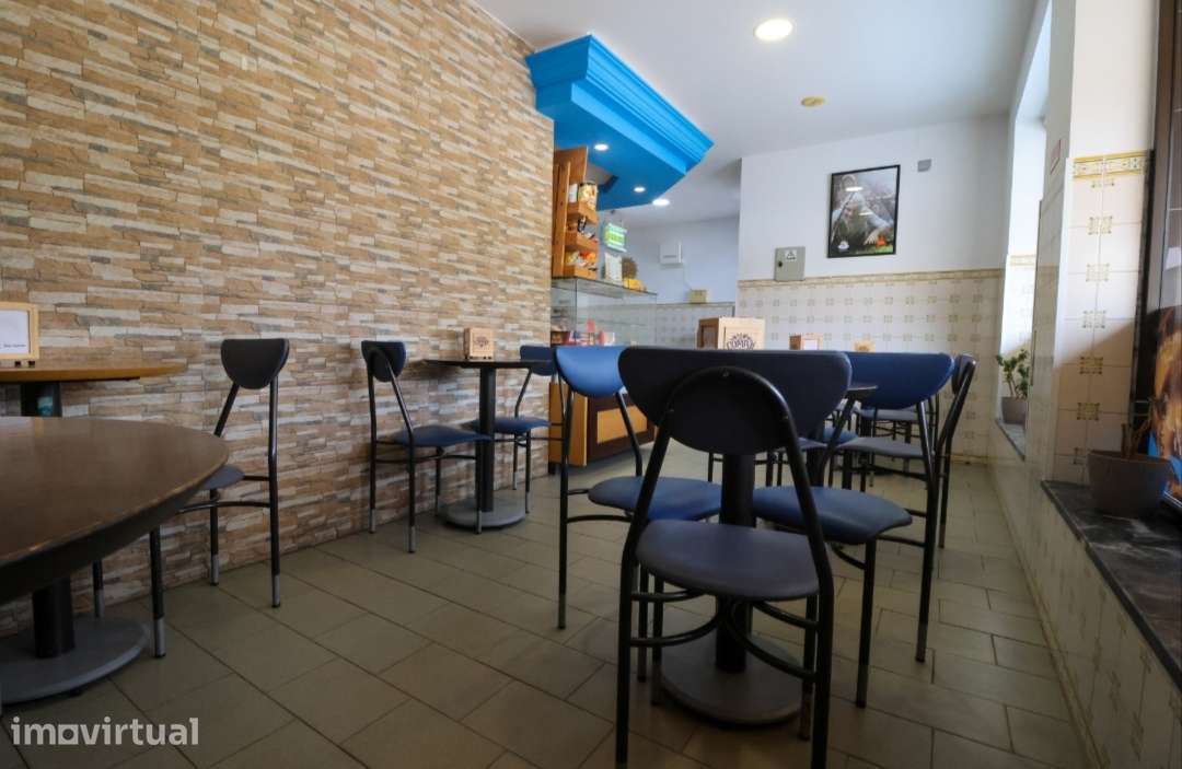Café Pastelaria Ilhense - Ilha, Pombal - Padaria. Indústria de Fabrico - Grande imagem: 5/14