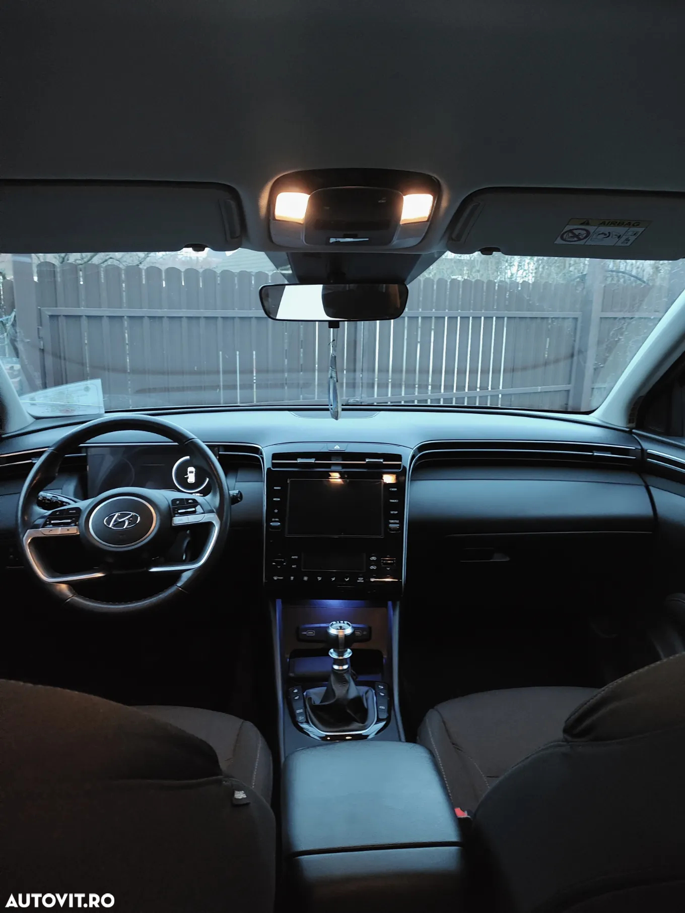 Hyundai Tucson 1.6 l 150 CP 2WD 6MT Style+ - 10