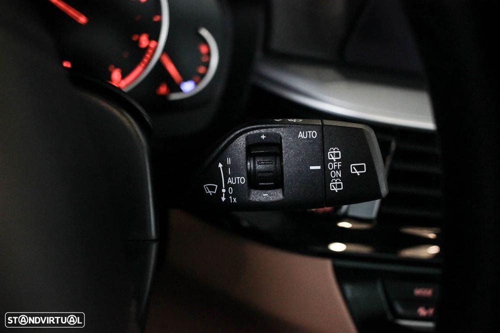 BMW 520 d Line Luxury Auto - 22