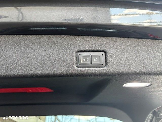 Audi Q5 40 TDI quattro S tronic MHEV S Line - 11