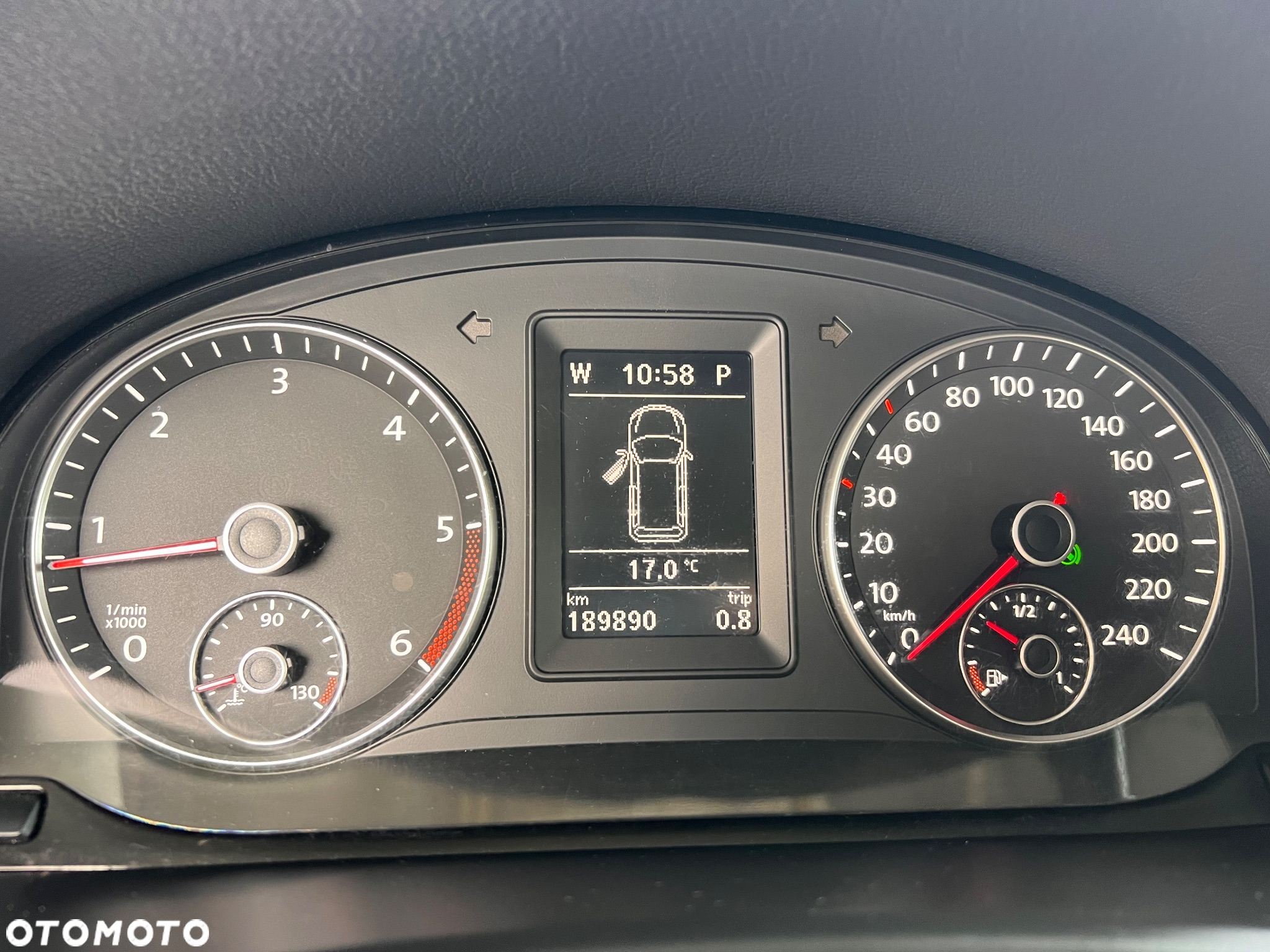 Volkswagen Touran 1.6 TDI DPF Comfortline DSG - 19
