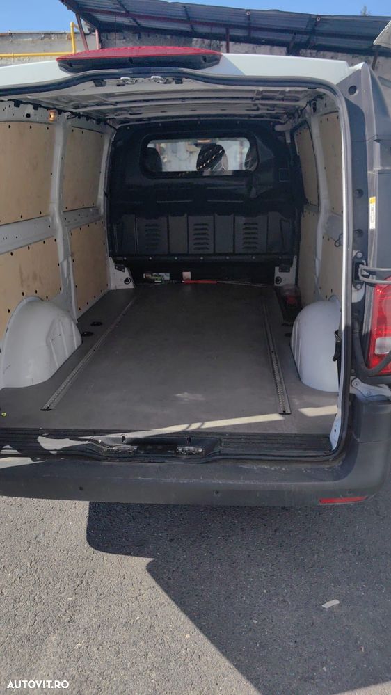 Mercedes-Benz Vito 119 D - 8