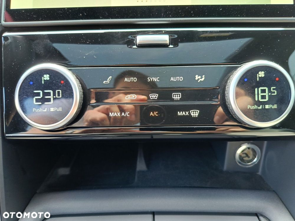 Land Rover Discovery - 27