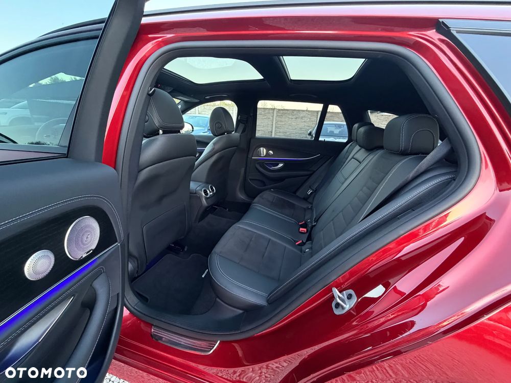 Mercedes-Benz Klasa E 300 de PHEV 4-Matic AMG 9G-Tronic - 31