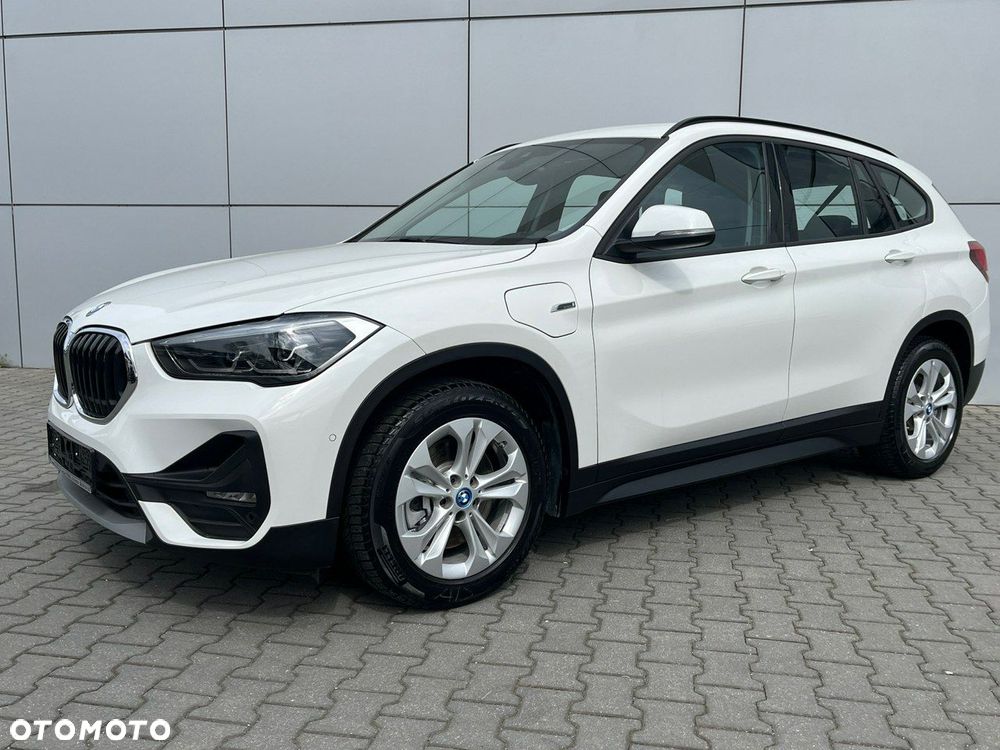 BMW X1 xDrive25e Advantage - 3