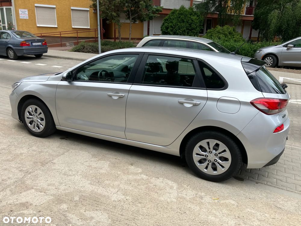 Hyundai i30 1.4 Classic + - 6