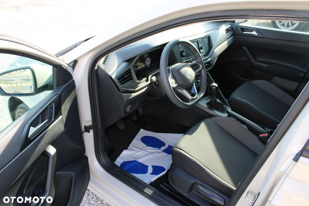 Volkswagen Polo - 15