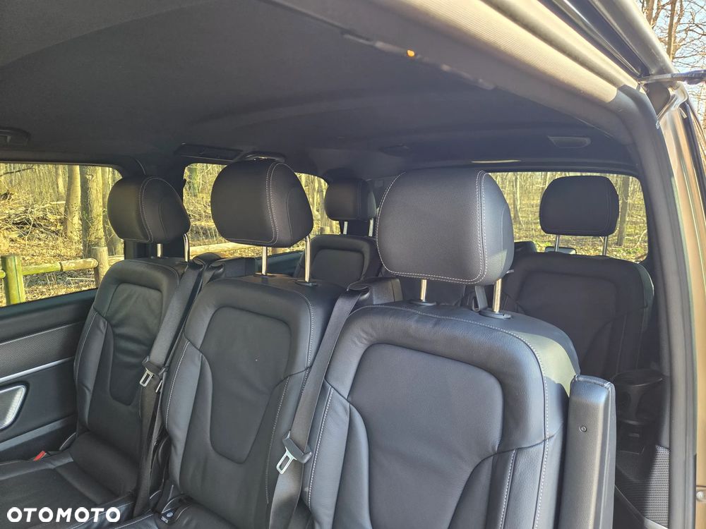 Mercedes-Benz Klasa V - 6