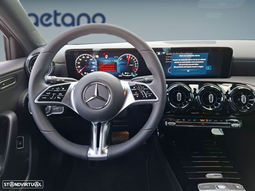Mercedes-Benz A 250 e - 13
