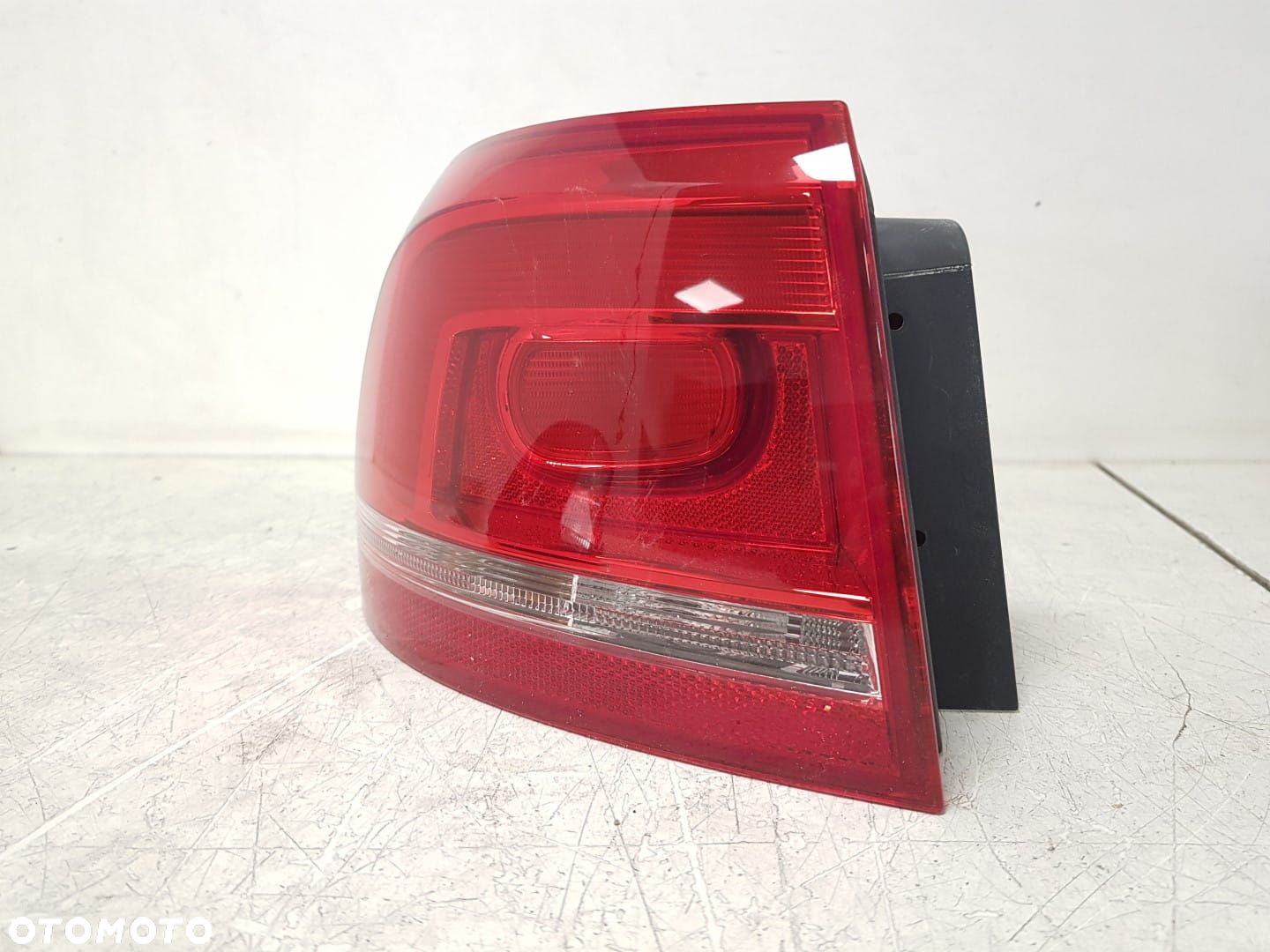LAMPA TYLNA LEWA TYŁ BŁOTNIK VW PASSAT KOMBI VARIANT B7 10-14r 3AF945095A - 4