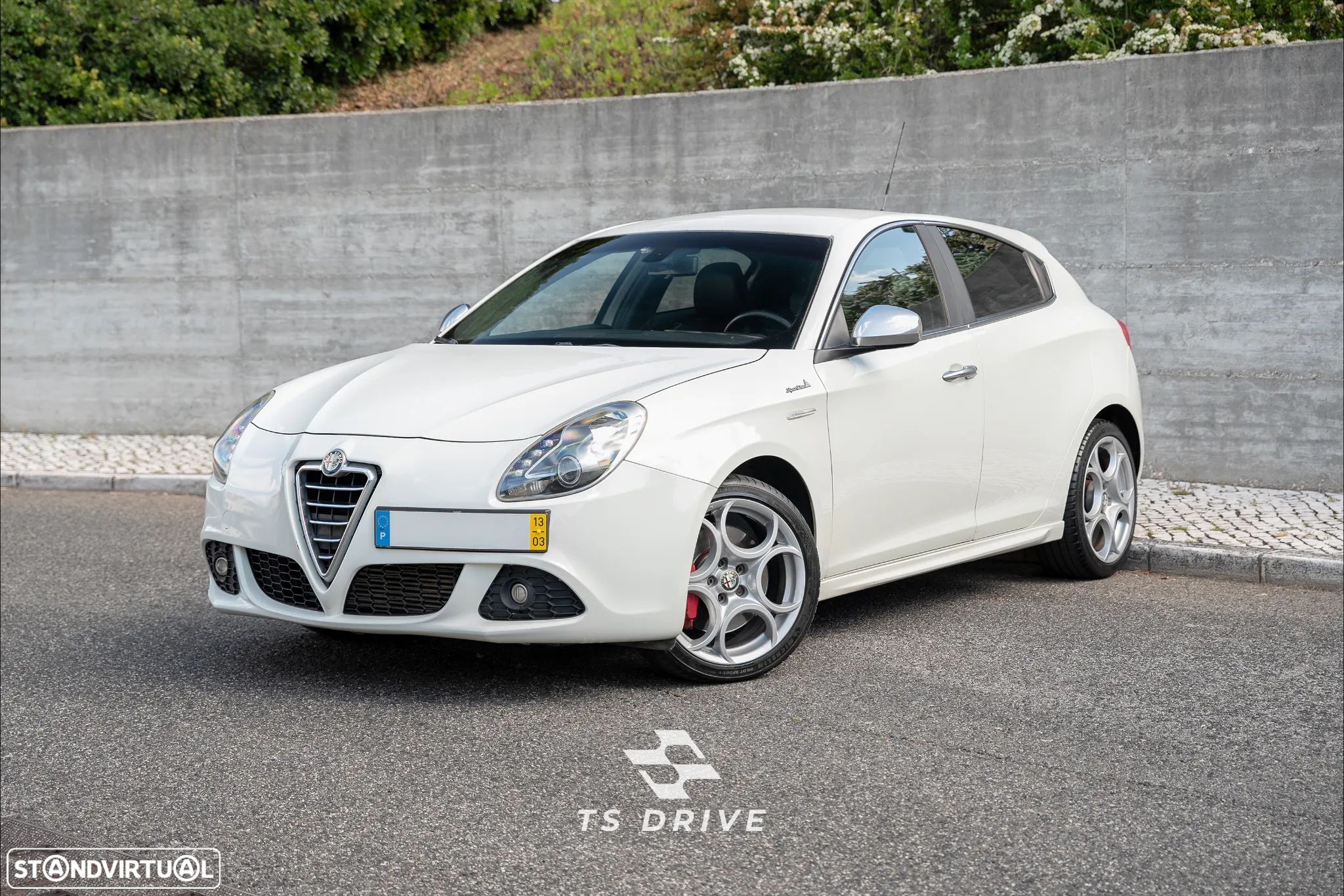 Alfa Romeo Giulietta 1.6 JTDm Veloce - 1