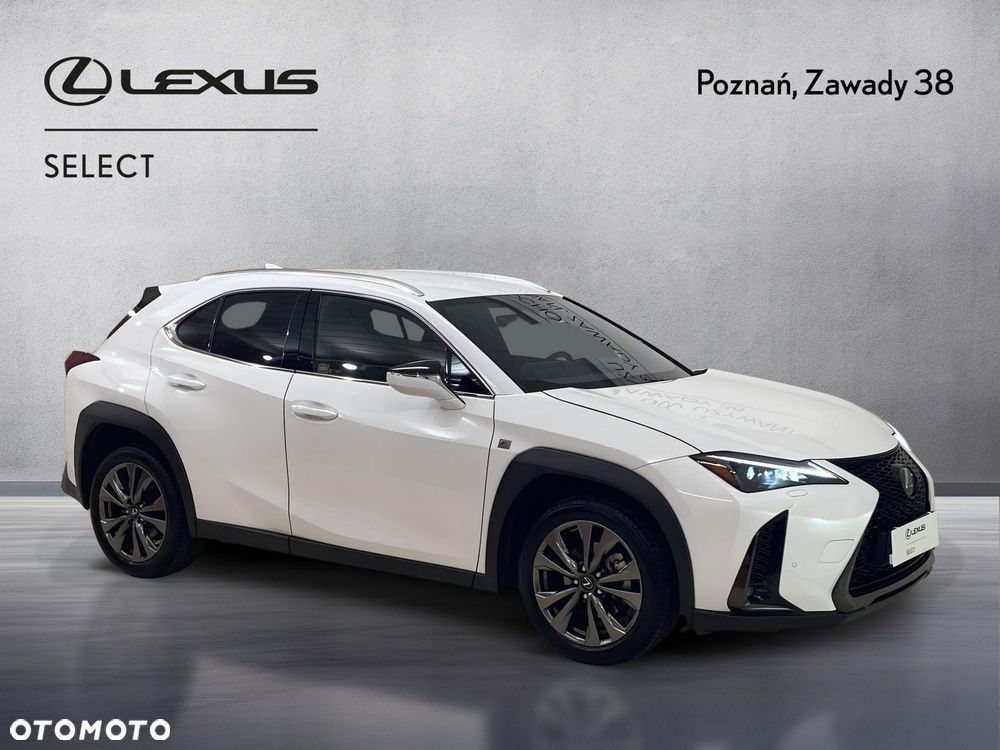 Lexus UX 300h F Sport Design - 4